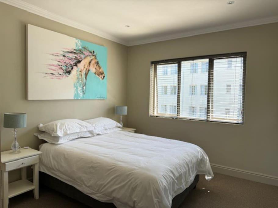 Luxury Townhouse In Stellenbosch Central Εξωτερικό φωτογραφία